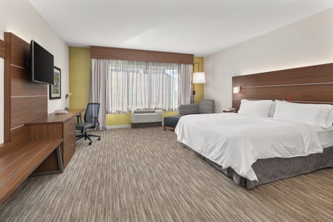 Standard Room, 1 King Bed, Accessible (Comm Access,Tub) | Premium bedding, in-room safe, desk, blackout drapes