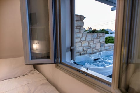 Superior Suite, 2 Bedrooms, Jetted Tub | Desk, soundproofing, iron/ironing board, cribs/infant beds