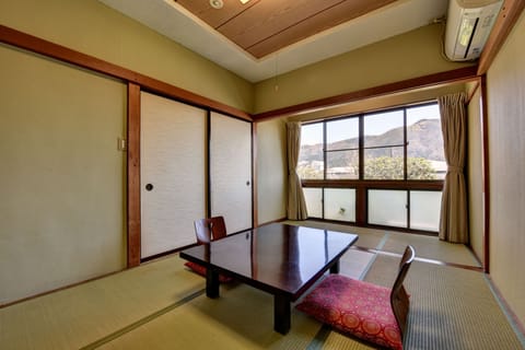 Japanese Style Room 6 Tatami Mats (Private toilet, Shared bathroom, Futon), Non Smoking | In-room safe, free WiFi