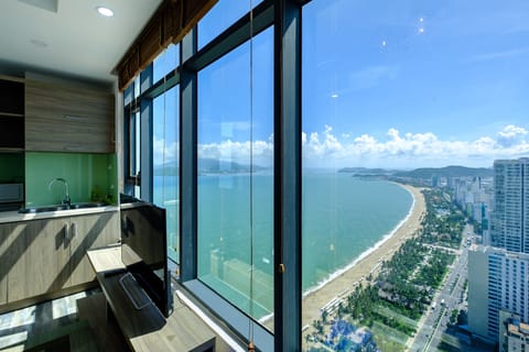 Sea View Apartment 1 Bedroom | Beach/ocean view
