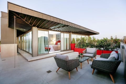 Diamond Deluxe Suite | Terrace/patio