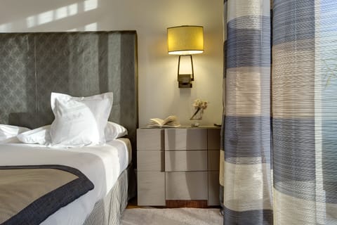 Grand Suite, Terrace | Premium bedding, down comforters, pillowtop beds, minibar