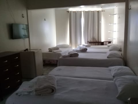 Standard Triple Room | Minibar, free WiFi, bed sheets