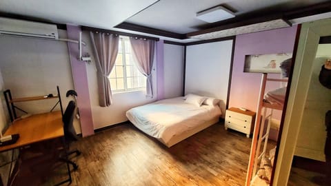 Deluxe Double Room, Private Bathroom | Soundproofing, free WiFi, bed sheets