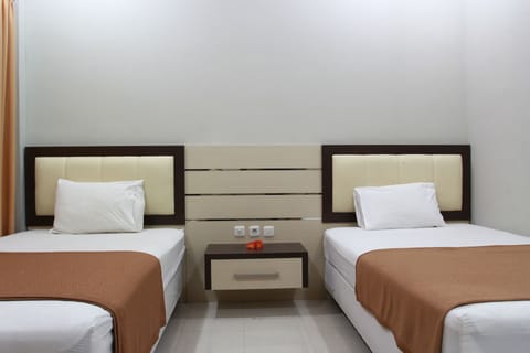 Superior Room | Desk, free WiFi, bed sheets