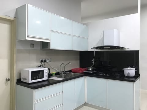 Standard Apartment, 2 Bedrooms, Balcony, City View | Private kitchen | Full-size fridge, microwave, stovetop, cookware/dishes/utensils