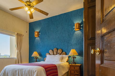 2 bedrooms, Frette Italian sheets, premium bedding, Select Comfort beds
