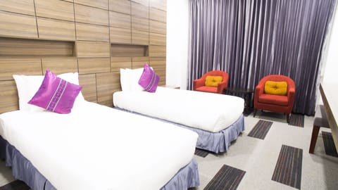 Junior Twin Suite ( With View ) | In-room safe, desk, iron/ironing board, free WiFi