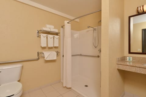 Suite, 1 King Bed with Sofa bed, Accessible, Non Smoking (Roll In Shower) | Bathroom | Combined shower/tub, hair dryer, towels