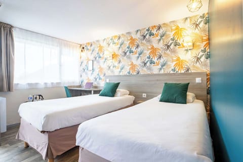 Premium bedding, desk, free WiFi, bed sheets