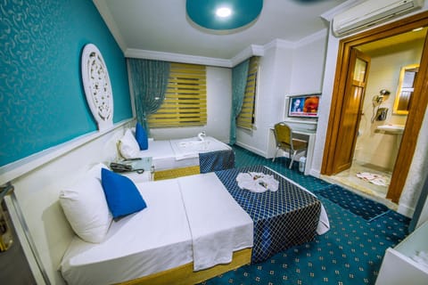 Standard Twin Room | In-room safe, free WiFi, bed sheets