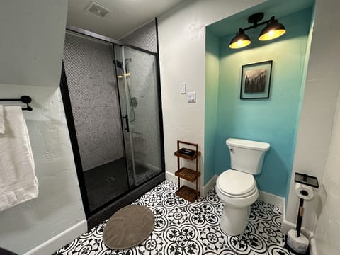Premium Suite, 1 Bedroom, Kitchen, Ground Floor | Bathroom | Designer toiletries, hair dryer, bathrobes, slippers