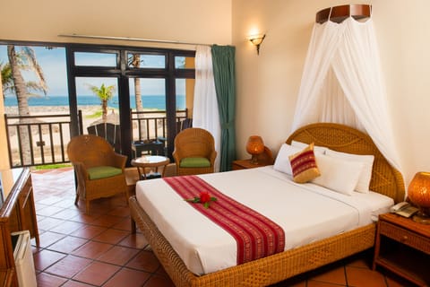 Bungalow, 1 Queen Bed, Beachfront | Premium bedding, minibar, in-room safe, rollaway beds