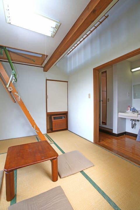 Japanese-Style Room 98 ft2 with 45 ft2 loft and Private Bathroom（no car parking)  | Down comforters, in-room safe, free WiFi, bed sheets