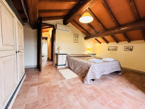 Apartment, 2 Bedrooms | Premium bedding, desk, free WiFi, bed sheets