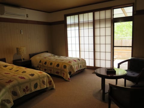 Japanese Western Style Room, Private Open Air Bath | In-room safe, desk