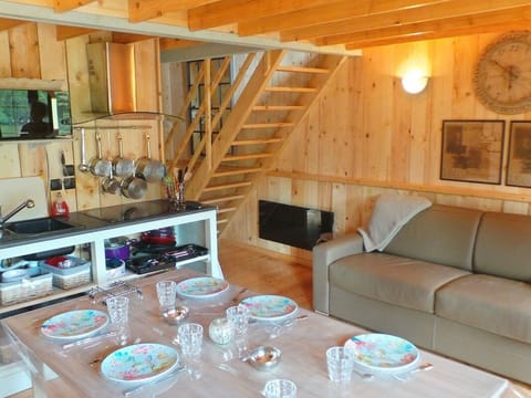 Cabin, Private Bathroom, Lake View (Je n'suis pas du matin) | Miscellaneous