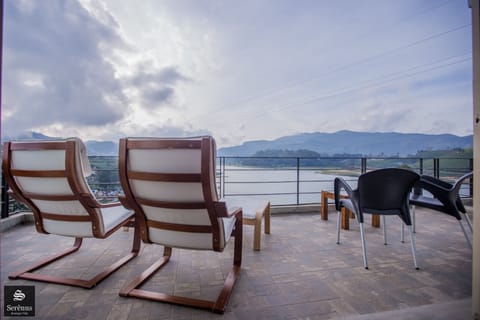 Deluxe Triple Room, Lake View | Balcony