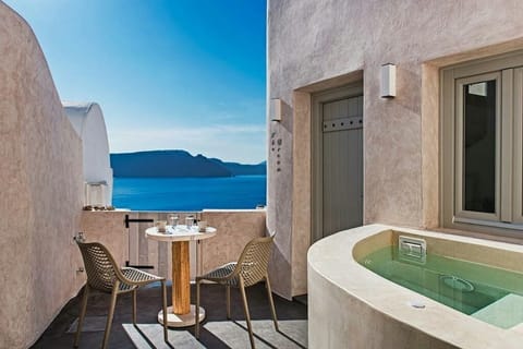 Honeymoon Villa, Jetted Tub | Terrace/patio