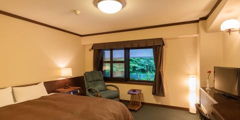 Double Room | In-room safe, desk, free rollaway beds, free WiFi