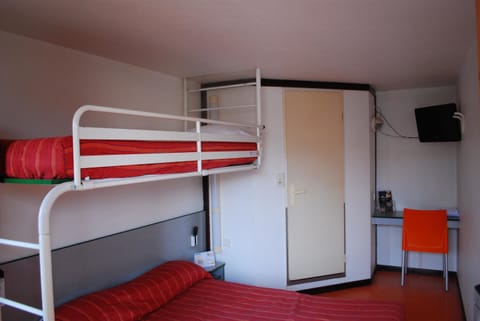 Standard Room, Multiple Beds (1 Double and 1 Single bed) | Desk, blackout drapes, free WiFi, bed sheets