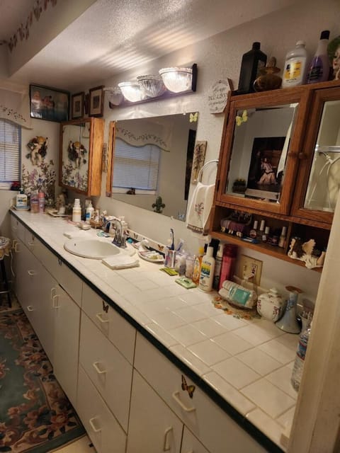 Room, Private Bathroom (Garden/forest view room) | Bathroom | Free toiletries, hair dryer, slippers, towels