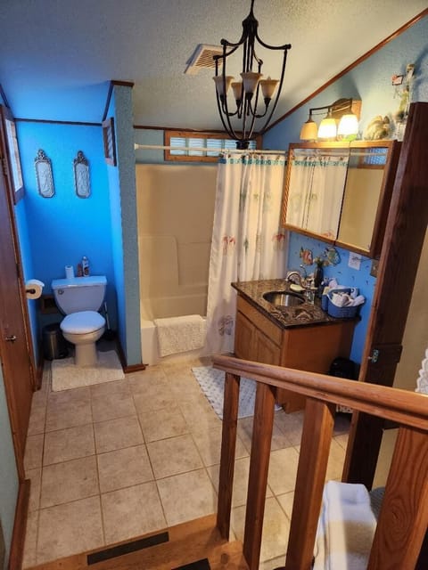 Room, Private Bathroom (2 Story Bungalow) | Bathroom | Free toiletries, hair dryer, slippers, towels