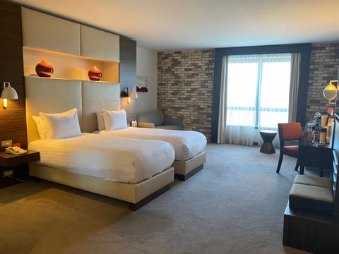 Premium bedding, pillowtop beds, in-room safe, desk