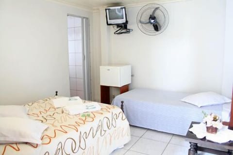Standard Triple Room - Payment with bank transfer only | Minibar, free WiFi, bed sheets