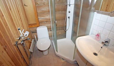 One-Bedroom Apartment -72- Janka | Bathroom | Towels