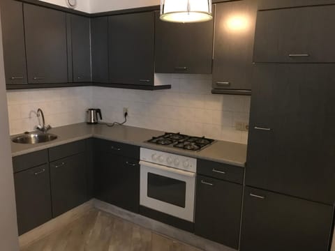 Coffee/tea maker, electric kettle