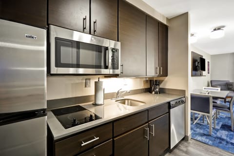 Studio, 2 Queen Beds, Non Smoking | Private kitchen | Full-size fridge, microwave, stovetop, dishwasher