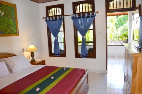 Standard Double or Twin Room | In-room safe, free WiFi, bed sheets