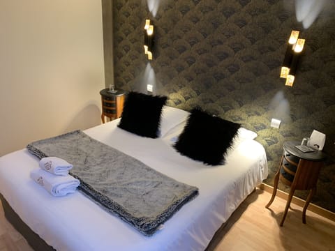 Comfort Double Room | Premium bedding, pillowtop beds, individually decorated