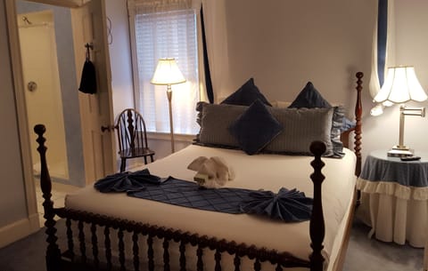 Standard Room | Frette Italian sheets, premium bedding, individually decorated