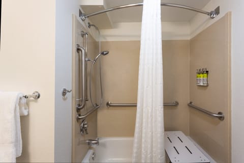 Room, 1 Bedroom, Accessible (Hearing) | Bathroom | Free toiletries, hair dryer, towels