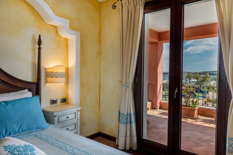 Royal Suite, 1 Bedroom, Jetted Tub, Sea View | Minibar, in-room safe, individually decorated, individually furnished