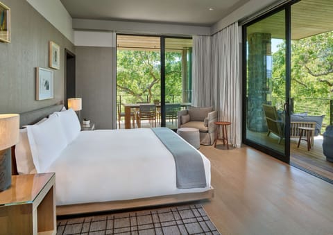 Suite, Vineyard View | Premium bedding, pillowtop beds, minibar, in-room safe