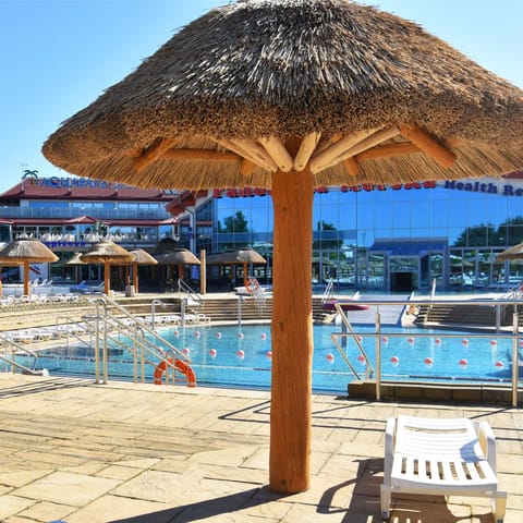 Indoor pool, seasonal outdoor pool, pool umbrellas, sun loungers