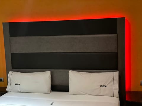 Junior Suite, 1 King Bed | Free WiFi