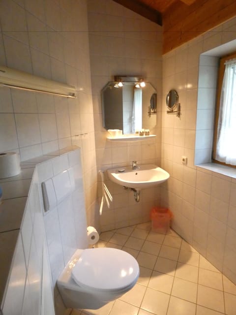 Family Apartment, 1 Bedroom, Kitchen, Mountain View (Chalet, 500m from main building) | Bathroom | Free toiletries, hair dryer, towels