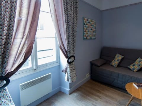 Family Quadruple Room, Ensuite | Free cribs/infant beds, free WiFi, bed sheets