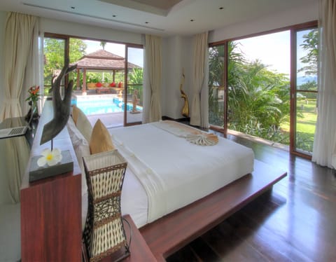 Deluxe Villa, 2 Bedrooms, Private Pool, Partial Ocean View | Minibar, in-room safe, desk, blackout drapes