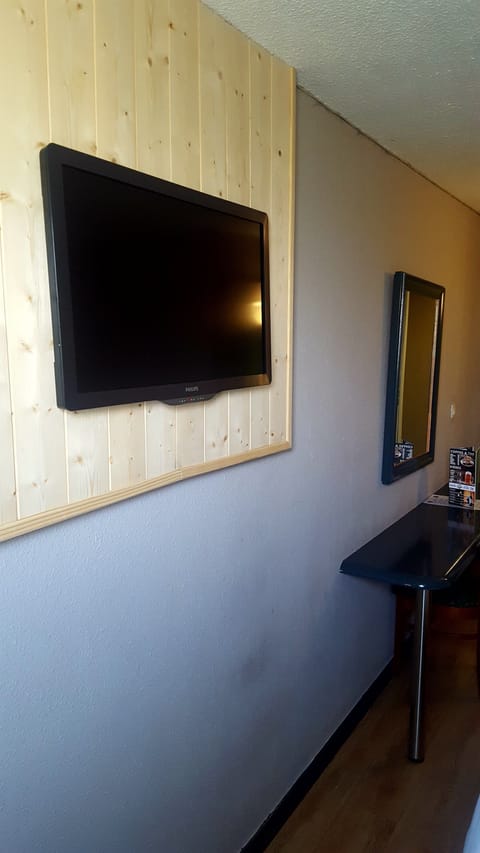 Premium bedding, individually furnished, desk, laptop workspace