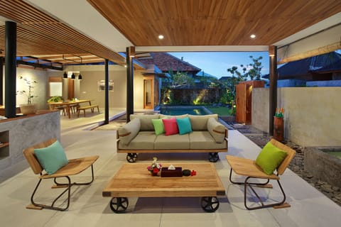 2 Bedrooms Suite Pool Villa | Living room | LED TV