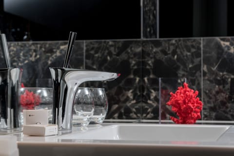 Penthouse Suite, Spa Bath | Premium bedding, minibar, in-room safe, desk