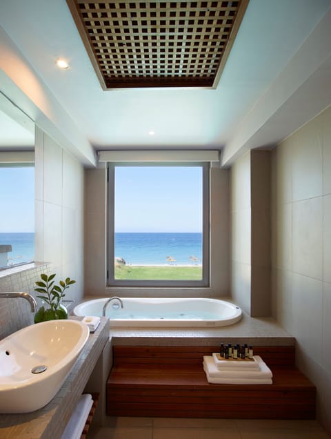 Grand Suite, Sea View (Rooftop Pool) | Bathroom | Shower, rainfall showerhead, designer toiletries, hair dryer