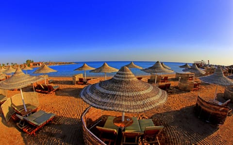 Private beach, sun loungers, beach umbrellas, beach towels