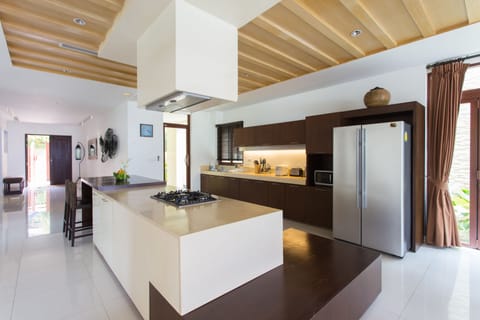 4 Bedrooms Private Pool Villa | Private kitchen | Full-size fridge, microwave, oven, stovetop