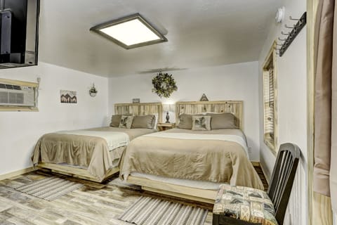 Deluxe Double Room, 2 Queen Beds | Premium bedding, pillowtop beds, individually decorated
